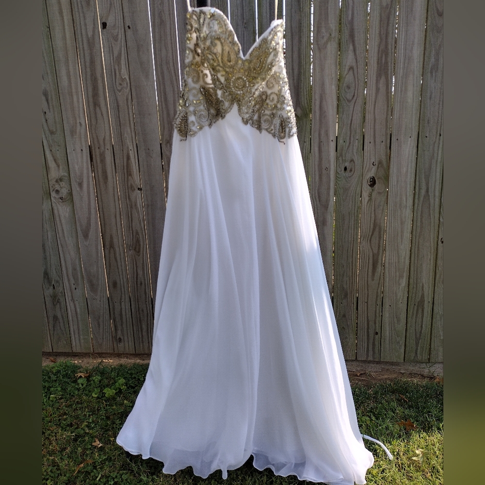 Wedding/ formal dress